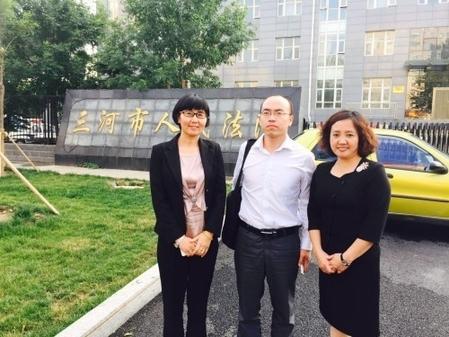 Defense lawyers (L-R) Wang Yu, Feng Yanqiang and Hu Guiyun. (Photo provided by witnesses)