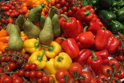 Good sources of insoluble fiber include are bell peppers. (Sean Gallup/Getty Images)