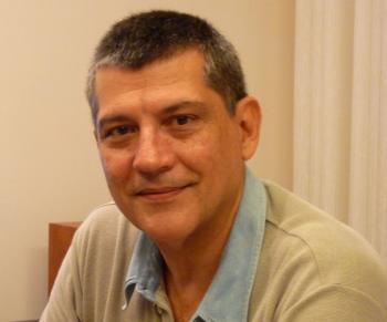 <a href="https://www.theepochtimes.com/assets/uploads/2015/07/090712_RiodeJaneiro_Brazil_Arturo_Spadale2_EDITED_medium.jpg"><img src="https://www.theepochtimes.com/assets/uploads/2015/07/090712_RiodeJaneiro_Brazil_Arturo_Spadale2_EDITED_medium.jpg" alt="Arturo Spadale, 60, Financial Managing Director (The Epoch Times)" title="Arturo Spadale, 60, Financial Managing Director (The Epoch Times)" width="320" class="size-medium wp-image-89222"/></a>
