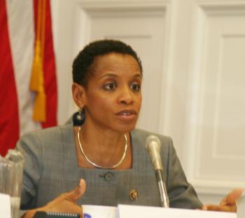 <a href="https://www.theepochtimes.com/assets/uploads/2015/07/Edwards_medium.jpg"><img src="https://www.theepochtimes.com/assets/uploads/2015/07/Edwards_medium.jpg" alt="Congresswoman Donna Edwards (D-Md.) notes some apparent omissions in the State Department's Country Reports on Human Rights Practices (2009) at a public hearing of the Tom Lantos Human Rights Commission, March 16, on Capitol Hill. (Gary Feuerberg/The Epoch Times)" title="Congresswoman Donna Edwards (D-Md.) notes some apparent omissions in the State Department's Country Reports on Human Rights Practices (2009) at a public hearing of the Tom Lantos Human Rights Commission, March 16, on Capitol Hill. (Gary Feuerberg/The Epoch Times)" width="320" class="size-medium wp-image-102408"/></a>