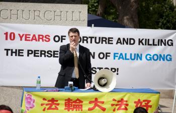 <a href="https://www.theepochtimes.com/assets/uploads/2015/07/Gerard_Batten_medium.jpg"><img src="https://www.theepochtimes.com/assets/uploads/2015/07/Gerard_Batten_medium.jpg" alt="Gerard Batten London MEP for UKIP voices his support for Falun Gong (Roger Luo/Epoch Times Staff)" title="Gerard Batten London MEP for UKIP voices his support for Falun Gong (Roger Luo/Epoch Times Staff)" width="320" class="size-medium wp-image-89572"/></a>