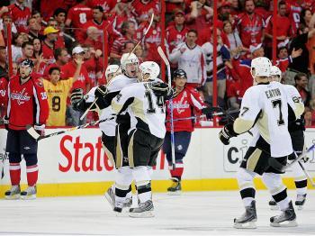 <a href="https://www.theepochtimes.com/assets/uploads/2015/07/OTgoal86874846_medium.jpg"><img src="https://www.theepochtimes.com/assets/uploads/2015/07/OTgoal86874846_medium.jpg" alt="Evgeni Malkin #71 and Chris Kunitz #14 of the Pittsburgh Penguins celebrate Malkin's game-winning overtime goal.  (Len Redkoles/Getty Images)" title="Evgeni Malkin #71 and Chris Kunitz #14 of the Pittsburgh Penguins celebrate Malkin's game-winning overtime goal.  (Len Redkoles/Getty Images)" width="320" class="size-medium wp-image-85743"/></a>