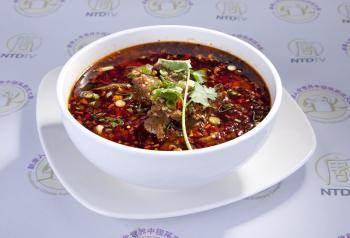 <a href="https://www.theepochtimes.com/assets/uploads/2015/07/PoachedBeefslicesinHotChiliOil_medium.jpg"><img src="https://www.theepochtimes.com/assets/uploads/2015/07/PoachedBeefslicesinHotChiliOil_medium.jpg" alt="HOT: Finalist Liu Zimin's Poached Beef Slices in Hot Chili Oil in Sichuan regional cuisine category.  (Edward Dai/The Epoch Times)" title="HOT: Finalist Liu Zimin's Poached Beef Slices in Hot Chili Oil in Sichuan regional cuisine category.  (Edward Dai/The Epoch Times)" width="320" class="size-medium wp-image-92681"/></a>