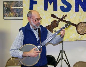 <a href="https://www.theepochtimes.com/assets/uploads/2015/07/banjoWEB_medium.jpg"><img src="https://www.theepochtimes.com/assets/uploads/2015/07/banjoWEB_medium.jpg" alt="BANJO FOLK: Alan Friend plays soulful southern folk on his banjo.  (Tara MacIsaac/The Epoch Times)" title="BANJO FOLK: Alan Friend plays soulful southern folk on his banjo.  (Tara MacIsaac/The Epoch Times)" width="320" class="size-medium wp-image-114611"/></a>