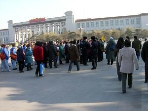 Policemen ordered the nuns loudly to leave the Tiananmen Square. (The Epoch Times)