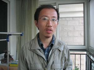 Hu Jia on March 28, the evening he was released from jail where he was held for taking part in a hunger strike protesting human rights abuses in China. (The Epoch Times)