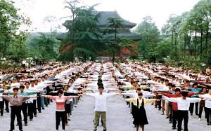 Morning practice in Chengdu, central China. (faluninfo.net)