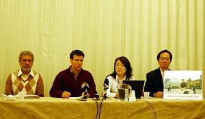 Ma Jian's wife Yao Lian (second to right) and Amnesty International co-hosted the press conference to appeal for rescue. (The Epoch Times)