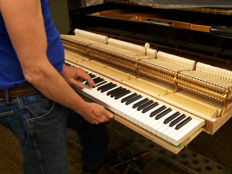 <a><img src="https://www.theepochtimes.com/assets/uploads/2015/09/100_0950.JPG" alt="The voicing process involves minute adjustments to the hammers, which are critical to the piano's sound and the distinctive personality of each Steinway. (Nadia Ghattas/The Epoch Times)" title="The voicing process involves minute adjustments to the hammers, which are critical to the piano's sound and the distinctive personality of each Steinway. (Nadia Ghattas/The Epoch Times)" width="320" class="size-medium wp-image-1834537"/></a>