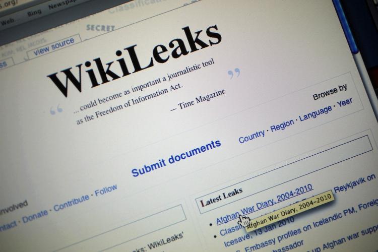 <a><img src="https://www.theepochtimes.com/assets/uploads/2015/09/103095312.jpg" alt="The homepage of the WikiLeaks.org website is seen on a computer after leaked classified military documents were posted to it July 26, in Miami, Florida. (Joe Raedle/Getty Images)" title="The homepage of the WikiLeaks.org website is seen on a computer after leaked classified military documents were posted to it July 26, in Miami, Florida. (Joe Raedle/Getty Images)" width="320" class="size-medium wp-image-1811577"/></a>