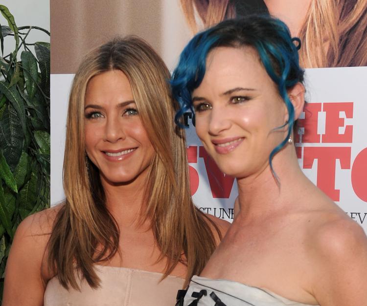 <a><img src="https://www.theepochtimes.com/assets/uploads/2015/09/103412408.jpg" alt="Actresses Jennifer Aniston (L) and Juliette Lewis arrive at the premiere of Miramax's 'The Switch' held at the Cinerama Dome on August 16, 2010. (Alberto E. Rodriguez/Getty Images)" title="Actresses Jennifer Aniston (L) and Juliette Lewis arrive at the premiere of Miramax's 'The Switch' held at the Cinerama Dome on August 16, 2010. (Alberto E. Rodriguez/Getty Images)" width="320" class="size-medium wp-image-1815992"/></a>
