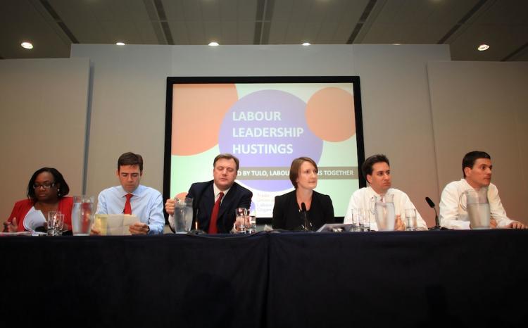 <a><img src="https://www.theepochtimes.com/assets/uploads/2015/09/104053454.jpg" alt="Political journalist Allegra Stratton (3R) chairs the Labour leadership hustings with contenders David Miliband (R), Ed Miliband (2R) Diane Abbott (L) Andy Burnham (2L) and Ed Balls (3L) at the annual Trades Union Congress at Manchester Central on Sept 13, 2010 in Manchester, England. (Christopher Furlong/Getty Images)" title="Political journalist Allegra Stratton (3R) chairs the Labour leadership hustings with contenders David Miliband (R), Ed Miliband (2R) Diane Abbott (L) Andy Burnham (2L) and Ed Balls (3L) at the annual Trades Union Congress at Manchester Central on Sept 13, 2010 in Manchester, England. (Christopher Furlong/Getty Images)" width="320" class="size-medium wp-image-1814661"/></a>