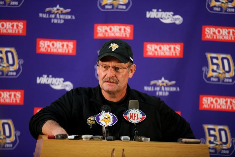 <a><img src="https://www.theepochtimes.com/assets/uploads/2015/09/105002220.jpg" alt="Brad Childress, the Minnesota Vikings head coach, answers questions from the media during a press conference at Winter Park on October 6, 2010 in Eden Prairie, Minnesota.   (Adam Bettcher/Getty Images )" title="Brad Childress, the Minnesota Vikings head coach, answers questions from the media during a press conference at Winter Park on October 6, 2010 in Eden Prairie, Minnesota.   (Adam Bettcher/Getty Images )" width="320" class="size-medium wp-image-1813057"/></a>