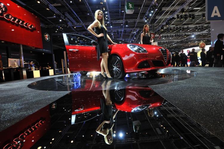 <a><img src="https://www.theepochtimes.com/assets/uploads/2015/09/105072771.jpg" alt="The Alfa-Romeo 'Giulietta' is presented at the Paris Auto Show during the press day on October 1st.  (Boris Horvat/Getty Images)" title="The Alfa-Romeo 'Giulietta' is presented at the Paris Auto Show during the press day on October 1st.  (Boris Horvat/Getty Images)" width="320" class="size-medium wp-image-1813292"/></a>