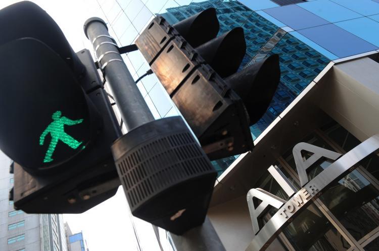 <a><img src="https://www.theepochtimes.com/assets/uploads/2015/09/106001065.jpg" alt="ASIAN INSURER: The AIA Tower stands behind a traffic light in Hong Kong on Oct. 10. AIA Group Ltd. has raised almost $18 billion in an initial public offering in Hong Kong, which could go a long way to help parent company AIG repay its U.S. government debt.  (Antony Dickson/Getty Images )" title="ASIAN INSURER: The AIA Tower stands behind a traffic light in Hong Kong on Oct. 10. AIA Group Ltd. has raised almost $18 billion in an initial public offering in Hong Kong, which could go a long way to help parent company AIG repay its U.S. government debt.  (Antony Dickson/Getty Images )" width="320" class="size-medium wp-image-1813095"/></a>