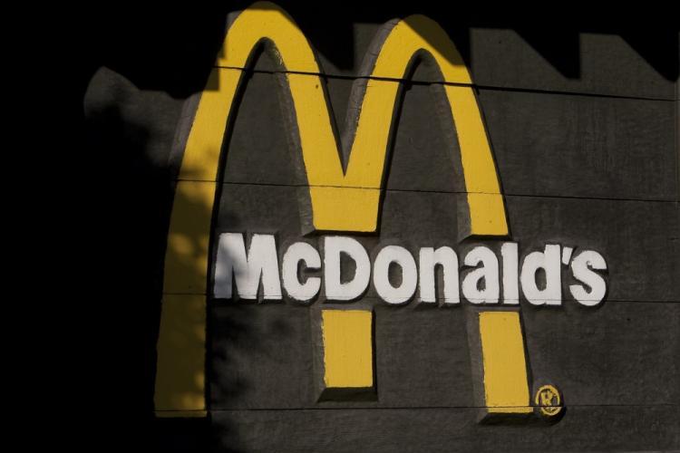 <a><img src="https://www.theepochtimes.com/assets/uploads/2015/09/106494794.jpg" alt="McRib and coffee sales boosted McDonald's fourth quarter earnings. The McDonald's logo is seen outside a McDonald's restaurant on November 3, 2010 in San Francisco, California. (David Paul Morris/Getty Images)" title="McRib and coffee sales boosted McDonald's fourth quarter earnings. The McDonald's logo is seen outside a McDonald's restaurant on November 3, 2010 in San Francisco, California. (David Paul Morris/Getty Images)" width="320" class="size-medium wp-image-1809297"/></a>