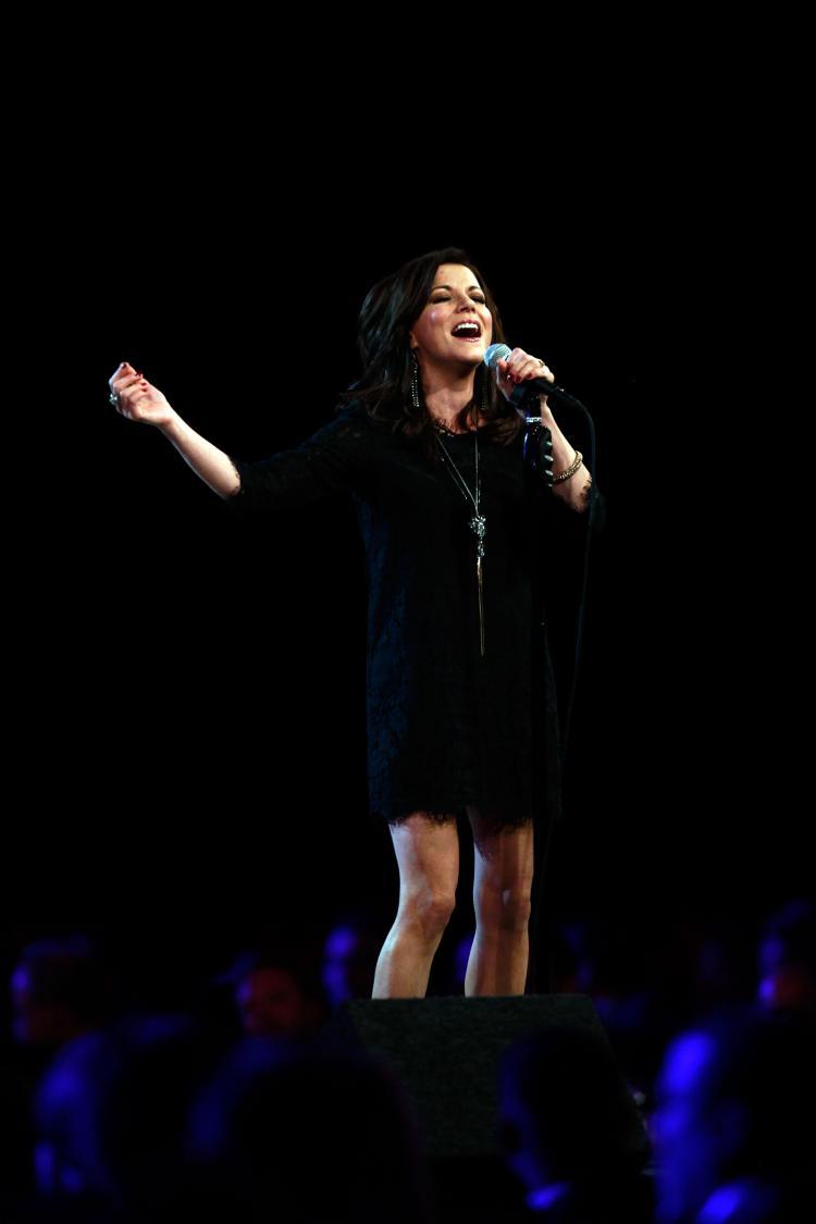 <a><img src="https://www.theepochtimes.com/assets/uploads/2015/09/107320785.jpg" alt="Martina McBride performs during the NASCAR Sprint Cup Series awards banquet at the Wynn Las Vegas Hotel on Dec. 3, 2010 in Las Vegas. McBride most recently sang the national anthem at the AFC Championship Game on Jan. 23. (Chris Trotman/Getty Images)" title="Martina McBride performs during the NASCAR Sprint Cup Series awards banquet at the Wynn Las Vegas Hotel on Dec. 3, 2010 in Las Vegas. McBride most recently sang the national anthem at the AFC Championship Game on Jan. 23. (Chris Trotman/Getty Images)" width="320" class="size-medium wp-image-1809333"/></a>