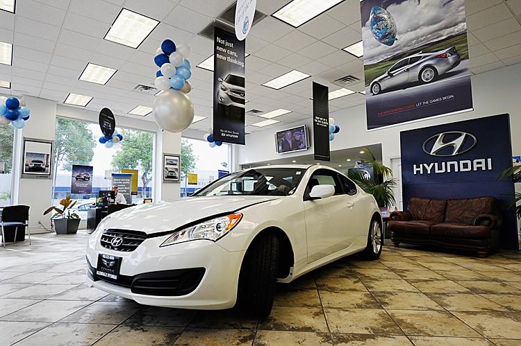 <a><img src="https://www.theepochtimes.com/assets/uploads/2015/09/107887844.jpg" alt="A Hyundai Genesis Coupe is on display in the showroom of a Hyundai dealership in Glendale, Calif. earlier this year. Hyundai is one of the automakers that has improved its overall fuel economy as measured by its entire product line. President Obama proposed earlier this year that automakers should meet a fleetwide fuel economy rating of more than 50 mpg by 2025. (Kevork Djansezian/Getty Images)" title="A Hyundai Genesis Coupe is on display in the showroom of a Hyundai dealership in Glendale, Calif. earlier this year. Hyundai is one of the automakers that has improved its overall fuel economy as measured by its entire product line. President Obama proposed earlier this year that automakers should meet a fleetwide fuel economy rating of more than 50 mpg by 2025. (Kevork Djansezian/Getty Images)" width="575" class="size-medium wp-image-1796329"/></a>