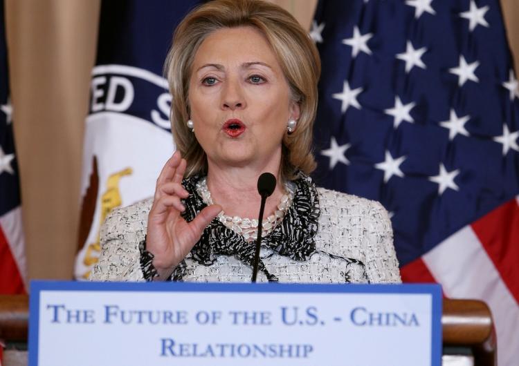 <a><img src="https://www.theepochtimes.com/assets/uploads/2015/09/108038038.jpg" alt="ARTICULATING POLICY: U.S. Secretary of State Hillary speaks about China during the inaugural Richard C. Holbrooke lecture at the State Department on Jan. 14, in Washington. Clinton spoke about the relations between the United States and China, including human rights relations ahead of a state visit by China's leader Hu Jintao. (Mark Wilson/Getty Images)" title="ARTICULATING POLICY: U.S. Secretary of State Hillary speaks about China during the inaugural Richard C. Holbrooke lecture at the State Department on Jan. 14, in Washington. Clinton spoke about the relations between the United States and China, including human rights relations ahead of a state visit by China's leader Hu Jintao. (Mark Wilson/Getty Images)" width="320" class="size-medium wp-image-1809550"/></a>