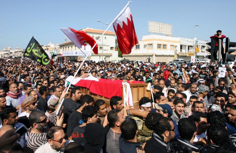<a><img src="https://www.theepochtimes.com/assets/uploads/2015/09/109098820.jpg" alt="Bahraini Shiite protesters carry the coffin of a comrade who died a day earlier from his wounds following clashes with police, during his funeral in the town of Jidhafs, near the capital Manama, on Feb. 15, 2011. (Adam Jan/AFP/Getty Images)" title="Bahraini Shiite protesters carry the coffin of a comrade who died a day earlier from his wounds following clashes with police, during his funeral in the town of Jidhafs, near the capital Manama, on Feb. 15, 2011. (Adam Jan/AFP/Getty Images)" width="320" class="size-medium wp-image-1808307"/></a>