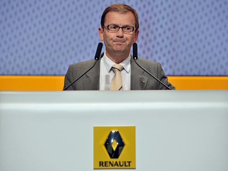 <a><img src="https://www.theepochtimes.com/assets/uploads/2015/09/109762298.jpg" alt="SORRY: French car manufacturer Renault Chief Operating Officer Patrick Pelata delivers a speech in April 2010 in Paris. On Monday, Pelata forfeited his 2010 bonus and offered to resign over the case of wrongful spying accusations made against three company executives. (Lionel Bonaventure/AFP/Getty Images)" title="SORRY: French car manufacturer Renault Chief Operating Officer Patrick Pelata delivers a speech in April 2010 in Paris. On Monday, Pelata forfeited his 2010 bonus and offered to resign over the case of wrongful spying accusations made against three company executives. (Lionel Bonaventure/AFP/Getty Images)" width="320" class="size-medium wp-image-1806740"/></a>