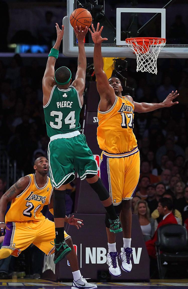 <a><img src="https://www.theepochtimes.com/assets/uploads/2015/09/11BBaLL108624776.jpg" alt="TOUGH SHOT: Paul Pierce found his mark against the Los Angeles Lakers on Sunday afternoon with 32 points to help quiet Kobe Bryant's 41 points. (Jeff Gross/Getty Images)" title="TOUGH SHOT: Paul Pierce found his mark against the Los Angeles Lakers on Sunday afternoon with 32 points to help quiet Kobe Bryant's 41 points. (Jeff Gross/Getty Images)" width="320" class="size-medium wp-image-1809014"/></a>