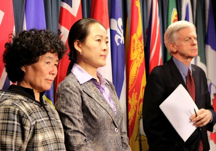<a><img src="https://www.theepochtimes.com/assets/uploads/2015/09/1239683295.jpg" alt="Former MP David Kilgour at a press conference last week in support of Falun Gong practitioners who want Trade Minister Stockwell Day to urge the Chinese regime to free their relatives jailed for practising Falun Gong. The Falun Dafa Association of Canada has informed Mr. Day of 10 jailed practitioners with close family ties to Canada. (Samira Bouaou/The Epoch Times)" title="Former MP David Kilgour at a press conference last week in support of Falun Gong practitioners who want Trade Minister Stockwell Day to urge the Chinese regime to free their relatives jailed for practising Falun Gong. The Falun Dafa Association of Canada has informed Mr. Day of 10 jailed practitioners with close family ties to Canada. (Samira Bouaou/The Epoch Times)" width="320" class="size-medium wp-image-1828713"/></a>