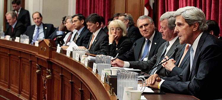 <a><img src="https://www.theepochtimes.com/assets/uploads/2015/09/124109693.jpg" alt="Bi-partisan and bi-cameral members of the Joint Select Committee on Deficit Reduction listen to the opening statement of Sen. John Kerry (D-MA) (R) during their first hearing on Capitol Hill September 8, 2011 in Washington, DC. This was the first meeting of the so-called 'Super Committee' formed to make further cuts in the U.S. deficit.  (Chip Somodevilla/Getty Images)" title="Bi-partisan and bi-cameral members of the Joint Select Committee on Deficit Reduction listen to the opening statement of Sen. John Kerry (D-MA) (R) during their first hearing on Capitol Hill September 8, 2011 in Washington, DC. This was the first meeting of the so-called 'Super Committee' formed to make further cuts in the U.S. deficit.  (Chip Somodevilla/Getty Images)" width="575" class="size-medium wp-image-1797971"/></a>