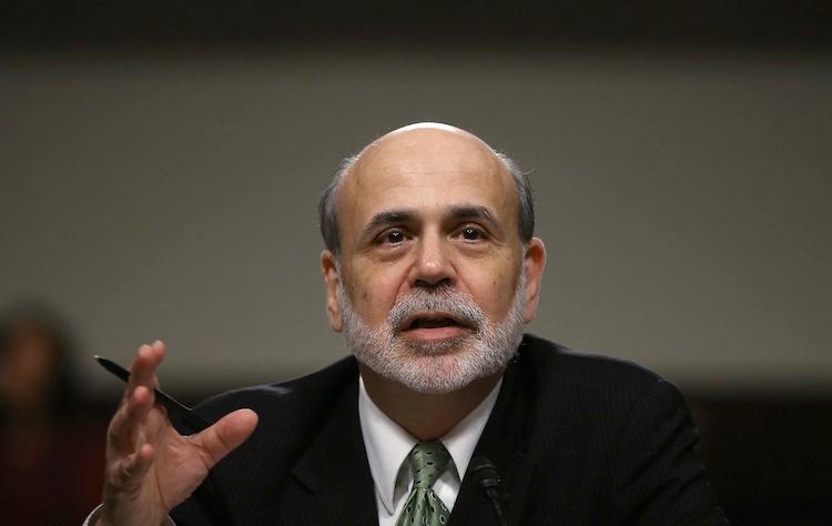 <a><img class="size-large wp-image-1786469" title="Ben Bernanke Testifies Before Joint Economic Cmte On U.S. Economic Outlook" src="https://www.theepochtimes.com/assets/uploads/2015/09/145878646.jpg" alt="" width="590" height="372"/></a>