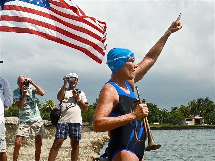 <a><img class="size-large wp-image-1783160" title="Diana Nyad" src="https://www.theepochtimes.com/assets/uploads/2015/09/150458556a.jpg" alt="" width="590" height="442"/></a>