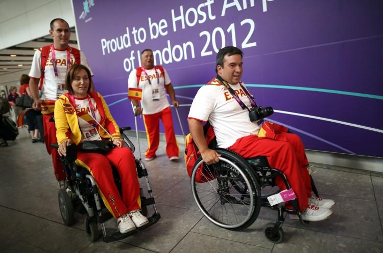 <a><img class="size-large wp-image-1782962" title="Athletes From Around The World Begin To Arrive At Heathrow Ahead of The London 2012 Paralympic Games" src="https://www.theepochtimes.com/assets/uploads/2015/09/150578625.jpg" alt="" width="590" height="391"/></a>