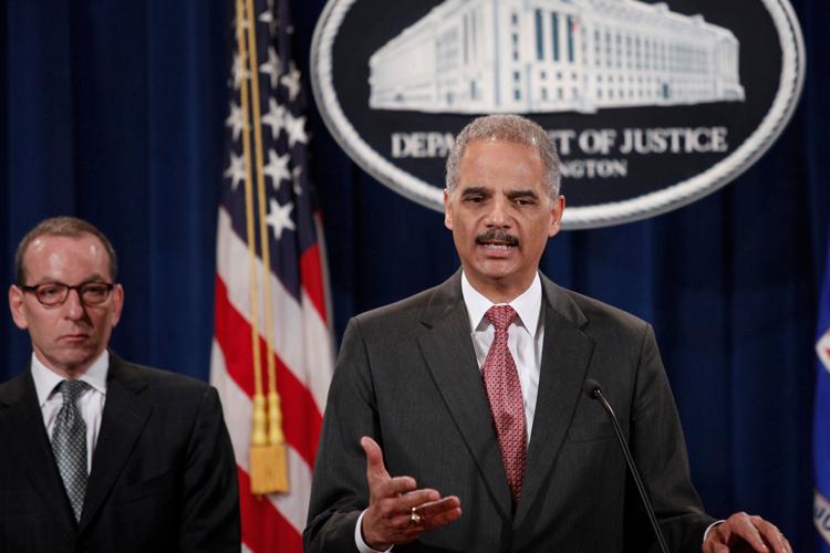 <a><img class="size-full wp-image-1773293" title="Attorney General Eric Holder Announces 1.5 Billion Dollar Fine Against UBS For Libor Rate Fixing" src="https://www.theepochtimes.com/assets/uploads/2015/09/158563803.jpg" alt="U.S. Attorney General Eric Holder " width="750" height="500"/></a>