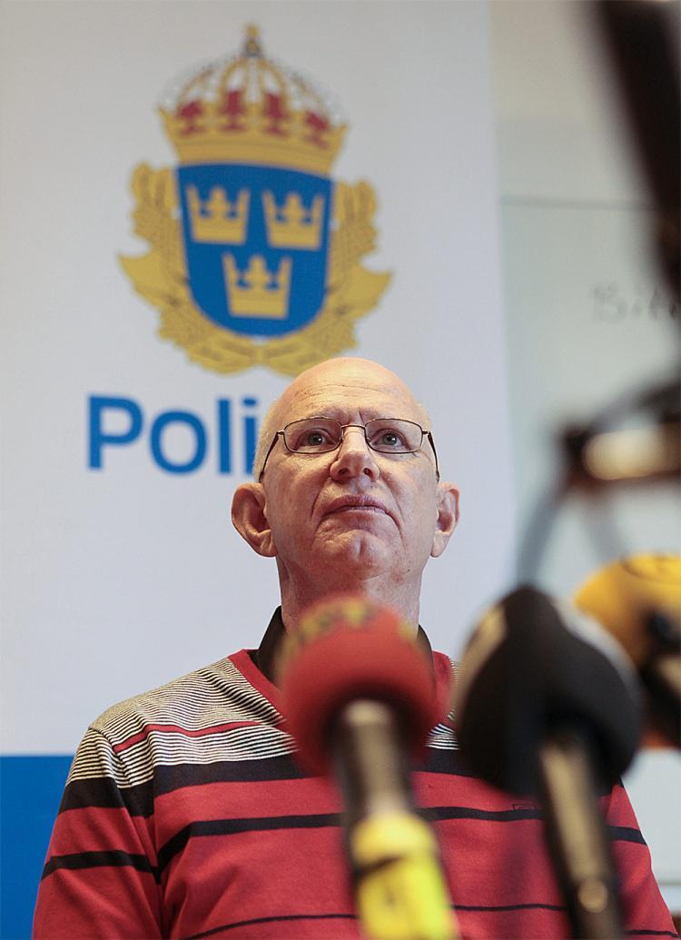 <a><img src="https://www.theepochtimes.com/assets/uploads/2015/09/1Malomar105949452.jpg" alt="Skane province police operating chief Borje Sjoholm gives a news conference on October 22, 2010 following the October 21 shooting of two women in Malm&#246. (Drago Prvulovic/AFP/Getty Images)" title="Skane province police operating chief Borje Sjoholm gives a news conference on October 22, 2010 following the October 21 shooting of two women in Malm&#246. (Drago Prvulovic/AFP/Getty Images)" width="320" class="size-medium wp-image-1812326"/></a>