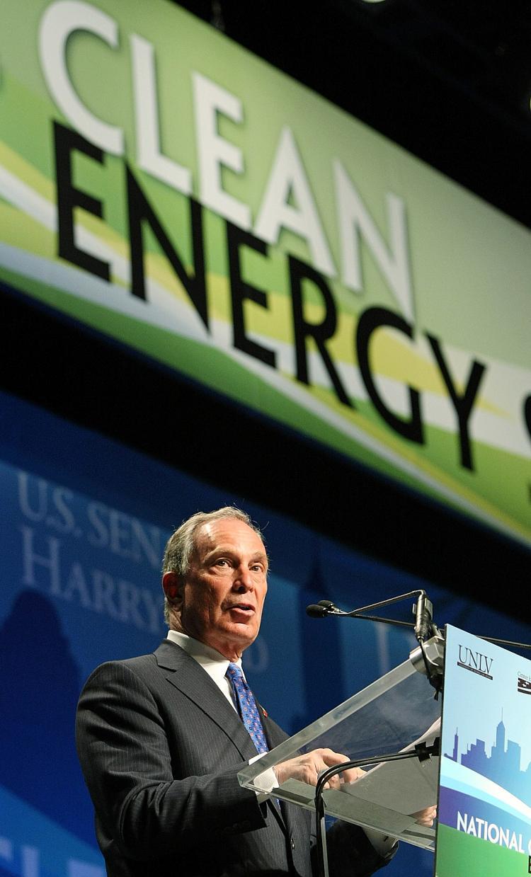 <a><img src="https://www.theepochtimes.com/assets/uploads/2015/09/1energy.jpg" alt="New York City Mayor Michael Bloomberg speaks at the National Clean Energy Summit at the Cox Pavilion on Tuesday in Las Vegas, Nevada. Political and economic leaders are attending a two-day summit to discuss alternative energy. (Ethan Miller/Getty Images)" title="New York City Mayor Michael Bloomberg speaks at the National Clean Energy Summit at the Cox Pavilion on Tuesday in Las Vegas, Nevada. Political and economic leaders are attending a two-day summit to discuss alternative energy. (Ethan Miller/Getty Images)" width="320" class="size-medium wp-image-1834060"/></a>