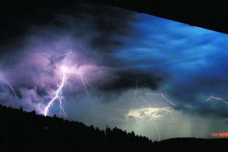 <a><img src="https://www.theepochtimes.com/assets/uploads/2015/09/2008-12-21-xxl--S13_3sp_MG_5775_299476_Kopie.jpg" alt=" (Peter Niesczere/Pixelio)" title=" (Peter Niesczere/Pixelio)" width="320" class="size-medium wp-image-1831961"/></a>