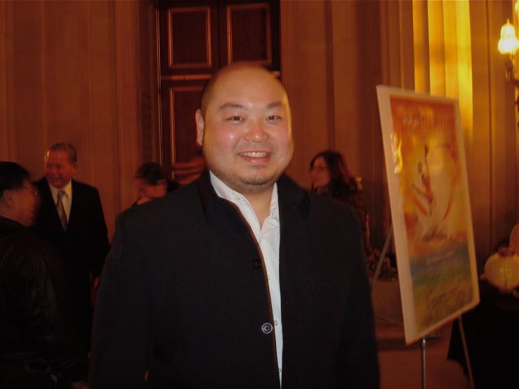 <a><img src="https://www.theepochtimes.com/assets/uploads/2015/09/20090107_SF_AbrahamThompson_ChrisYoung.Financial_EET.jpg" alt="Mr. Young was a little bit familiar with the folk stories in the show. (The Epoch Times)" title="Mr. Young was a little bit familiar with the folk stories in the show. (The Epoch Times)" width="320" class="size-medium wp-image-1831571"/></a>