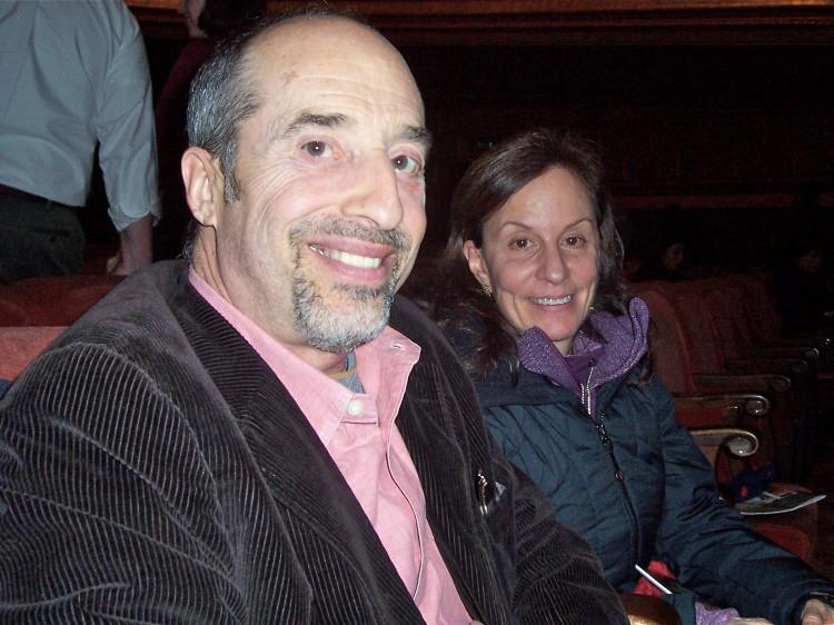 <a><img class="size-large wp-image-1793997" src="https://www.theepochtimes.com/assets/uploads/2015/09/20120107_730pm_SF-GaryWang_TerryPatten_TeacherWriterCoach_+and_wife-consultant.jpg" alt="" width="354" height="265"/></a>