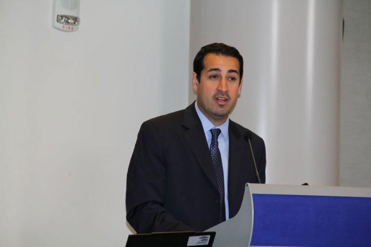 <a><img class="size-medium wp-image-1788160" title="20120501_DC_roberto+rodriguez_education_shar" src="https://www.theepochtimes.com/assets/uploads/2015/09/20120501_DC_roberto+rodriguez_education_shar.jpg" alt="" width="350" height="233"/></a>