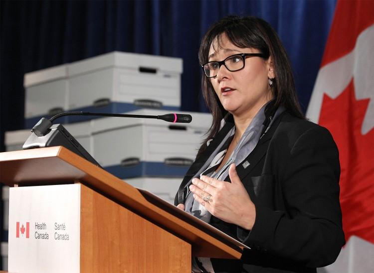 <a><img class=" wp-image-1774248" title="HEALTH CANADA - Minister Aglukkaq announces new rules" src="https://www.theepochtimes.com/assets/uploads/2015/09/20121119_C9311_PHOTO_EN_20916.jpg" alt="" width="596" height="436"/></a>