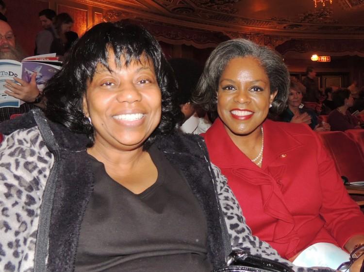 <a><img class="size-large wp-image-1770768" src="https://www.theepochtimes.com/assets/uploads/2015/09/20130209_Columbus_Jeannine+Zuo_Tracy+Maxwell+Heard_Min.Whip_Friend_IT+Mgr.DJY_.jpg" alt="" width="590" height="442"/></a>