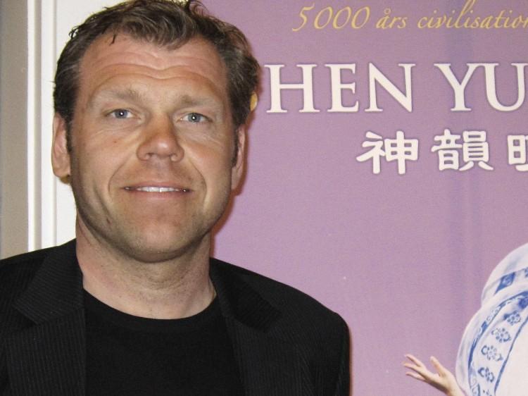 <a><img class=" wp-image-1768234 " title="20130406-LIN-MingYa-AndersThoren-Evenemangchef" src="https://www.theepochtimes.com/assets/uploads/2015/09/20130406-LIN-MingYa-AndersThoren-Evenemangchef.jpg" alt="" width="378" height="283"/></a>