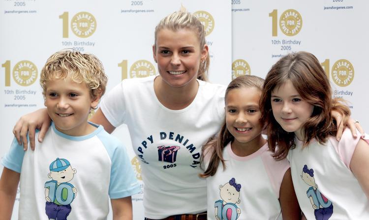 <a><img src="https://www.theepochtimes.com/assets/uploads/2015/09/55849472.jpg" alt="Coleen Rooney poses in her jeans with three children to officially launch the countdown to the 10th anniversary of Jeans For Genes Day, held at Great Ormond Street Hospital For Children in 2005 in London. (Gareth Cattermole/Getty Images)" title="Coleen Rooney poses in her jeans with three children to officially launch the countdown to the 10th anniversary of Jeans For Genes Day, held at Great Ormond Street Hospital For Children in 2005 in London. (Gareth Cattermole/Getty Images)" width="320" class="size-medium wp-image-1812643"/></a>