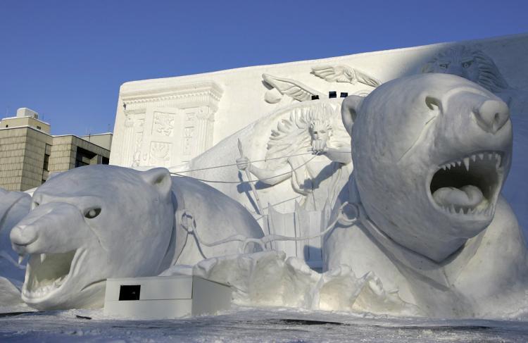 <a><img src="https://www.theepochtimes.com/assets/uploads/2015/09/56916089.jpg" alt="SAPPORO, JAPAN - A Narnia snow sculpture is displayed at Odori Koen during the 57th Sapporo Snow Festival February 12, 2006. The annual week-long festival features snow and ice sculptures from around the world. (Cameron Spencer/Getty Images)" title="SAPPORO, JAPAN - A Narnia snow sculpture is displayed at Odori Koen during the 57th Sapporo Snow Festival February 12, 2006. The annual week-long festival features snow and ice sculptures from around the world. (Cameron Spencer/Getty Images)" width="320" class="size-medium wp-image-1809921"/></a>