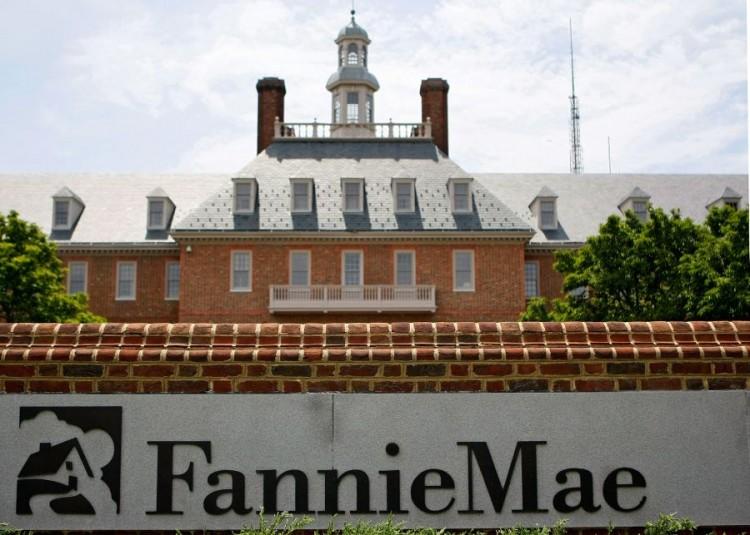 <a><img class="size-large wp-image-1787629" title="Shares Of Freddie Mac And Fannie Mae Continue Sharp Decline" src="https://www.theepochtimes.com/assets/uploads/2015/09/81892878_FannieMae.jpg" alt="" width="590" height="421"/></a>