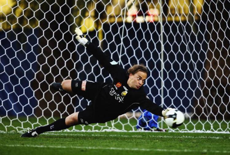<a><img src="https://www.theepochtimes.com/assets/uploads/2015/09/82077296.jpg" alt="Once upon a time arguably the best goalkeeper in the English Premier Leagueâ�¦Mark Bosnich returned to the pitch for the Central Coast Mariners last weekend. (Brendon Thorne/Getty Images)" title="Once upon a time arguably the best goalkeeper in the English Premier Leagueâ�¦Mark Bosnich returned to the pitch for the Central Coast Mariners last weekend. (Brendon Thorne/Getty Images)" width="320" class="size-medium wp-image-1834679"/></a>