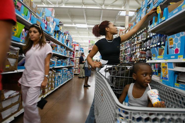 <a><img src="https://www.theepochtimes.com/assets/uploads/2015/09/82351241.jpg" alt="DILEMMA: Shoppers browse at a Wal-Mart Store in North Miami, Fla. The company was hit with the largest class-action employee discrimination lawsuit in U.S. corporate history. (Joe Raedle/Getty Images)" title="DILEMMA: Shoppers browse at a Wal-Mart Store in North Miami, Fla. The company was hit with the largest class-action employee discrimination lawsuit in U.S. corporate history. (Joe Raedle/Getty Images)" width="320" class="size-medium wp-image-1815437"/></a>