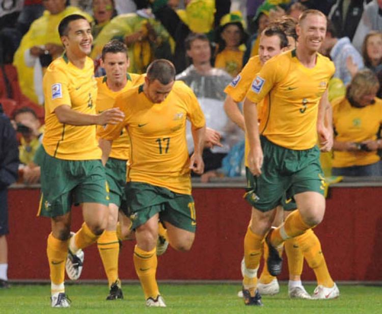 <a><img src="https://www.theepochtimes.com/assets/uploads/2015/09/83281413_1.jpg" alt="The Socceroos celebrate a goal by Tim Cahill during the 2010 FIFA World Cup qualifier match against Qatar. (David Hardenberg/Getty Images)" title="The Socceroos celebrate a goal by Tim Cahill during the 2010 FIFA World Cup qualifier match against Qatar. (David Hardenberg/Getty Images)" width="320" class="size-medium wp-image-1833012"/></a>