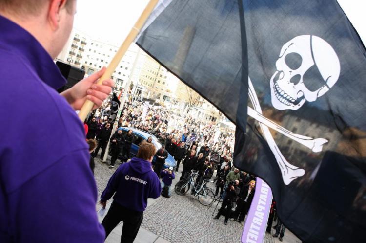 <a><img src="https://www.theepochtimes.com/assets/uploads/2015/09/86025831.jpg" alt="Supporters of The Pirate Bay website, demonstrate in Stockholm, on April 18, 2009. Although piracy is said to cause massive financial loss to the entertainment industry, there are companies that have gained by embracing it. (Fredrick Persson/AFP/Getty Images)" title="Supporters of The Pirate Bay website, demonstrate in Stockholm, on April 18, 2009. Although piracy is said to cause massive financial loss to the entertainment industry, there are companies that have gained by embracing it. (Fredrick Persson/AFP/Getty Images)" width="320" class="size-medium wp-image-1807608"/></a>