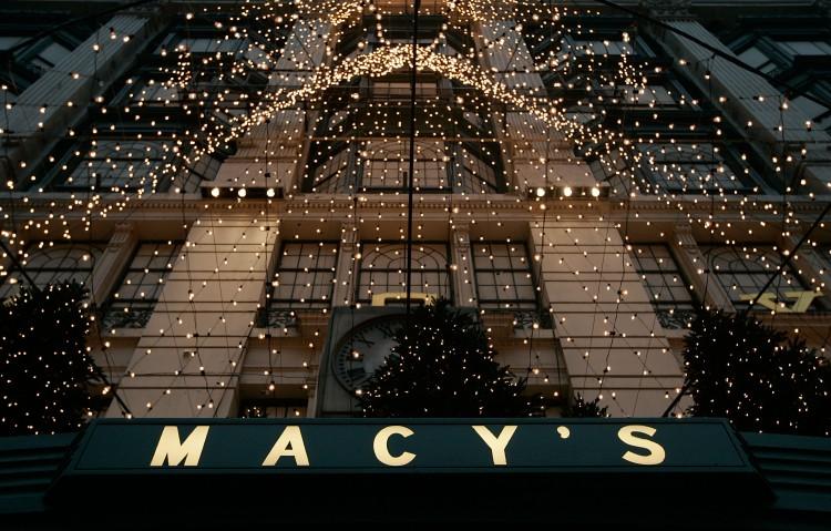 <a><img src="https://www.theepochtimes.com/assets/uploads/2015/09/93795510_Macys.jpg" alt="The Midtown Manhattan's Macy's department store with holiday decorations in this file photo from 2009. Macy's intends to increase its temporary workforce by around 78,000 people this holiday season. (Chris Hondros/Getty Images)" title="The Midtown Manhattan's Macy's department store with holiday decorations in this file photo from 2009. Macy's intends to increase its temporary workforce by around 78,000 people this holiday season. (Chris Hondros/Getty Images)" width="575" class="size-medium wp-image-1796091"/></a>