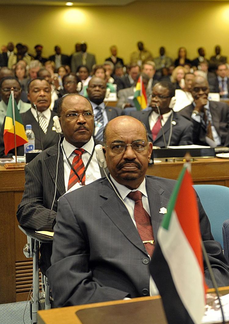 <a><img src="https://www.theepochtimes.com/assets/uploads/2015/09/96293506Nederland.jpg" alt="Sudanese President Omar al-Beshir attends on January 31, 2010, the opening of the three-day AU summit in Addis Ababa. Al-Beshir could face charges of genocide at the International Criminal for war crimes in Darfur. If the charges go through, they will be  (Simon Maina/AFP/Getty Images)" title="Sudanese President Omar al-Beshir attends on January 31, 2010, the opening of the three-day AU summit in Addis Ababa. Al-Beshir could face charges of genocide at the International Criminal for war crimes in Darfur. If the charges go through, they will be  (Simon Maina/AFP/Getty Images)" width="320" class="size-medium wp-image-1823412"/></a>